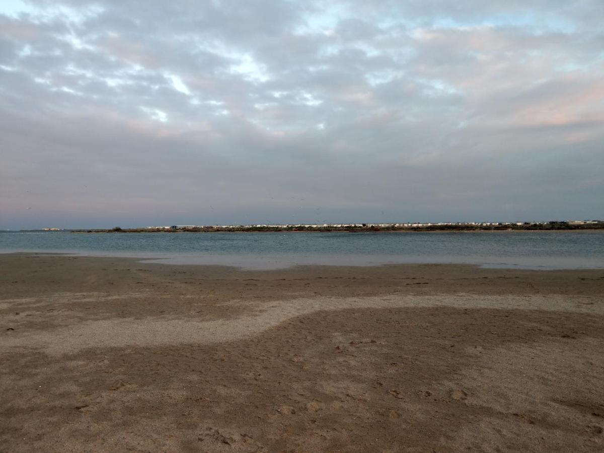 Mer Veilleuse Gruissan - Clim - Piscine Kültér fotó